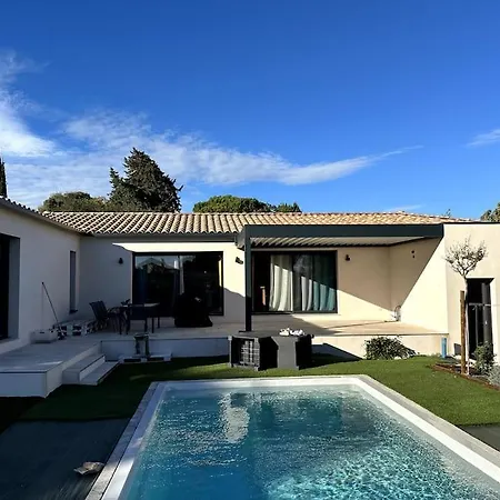 Hotel Au Coeur Du Micocoulier